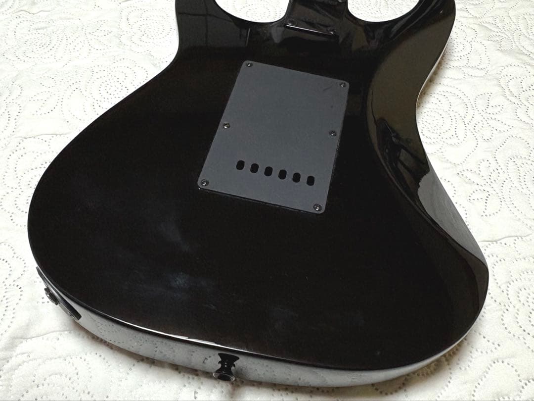 FERNANDES フェルナンデス ストラトキャスター タイプ ブラック