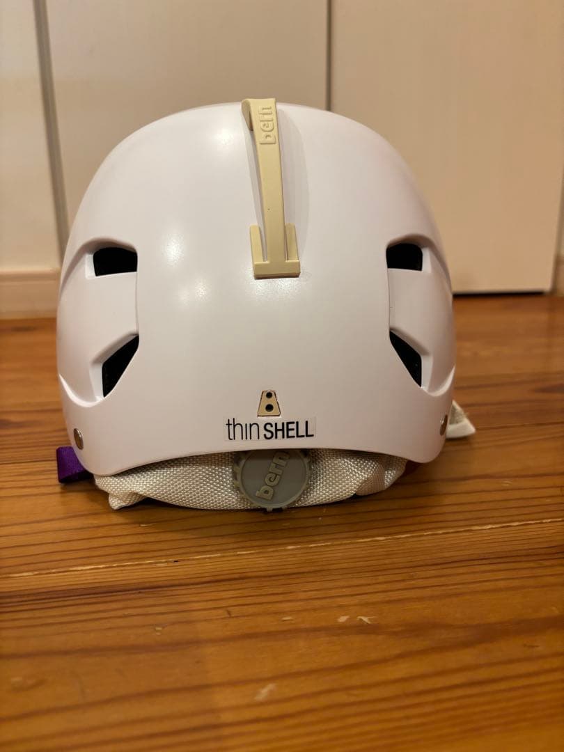 bern ヘルメット ホワイト