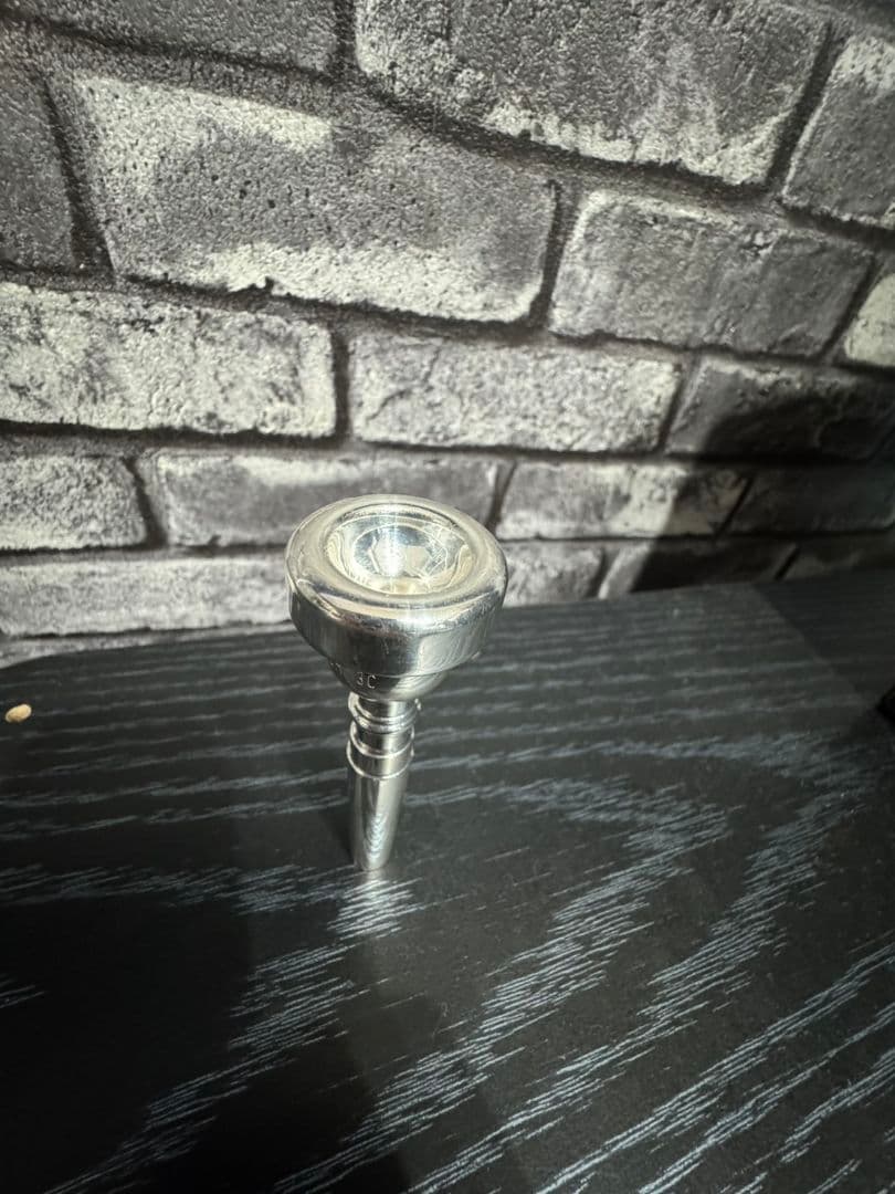 美品VINCENT Bachトランペット マウスピース 3C