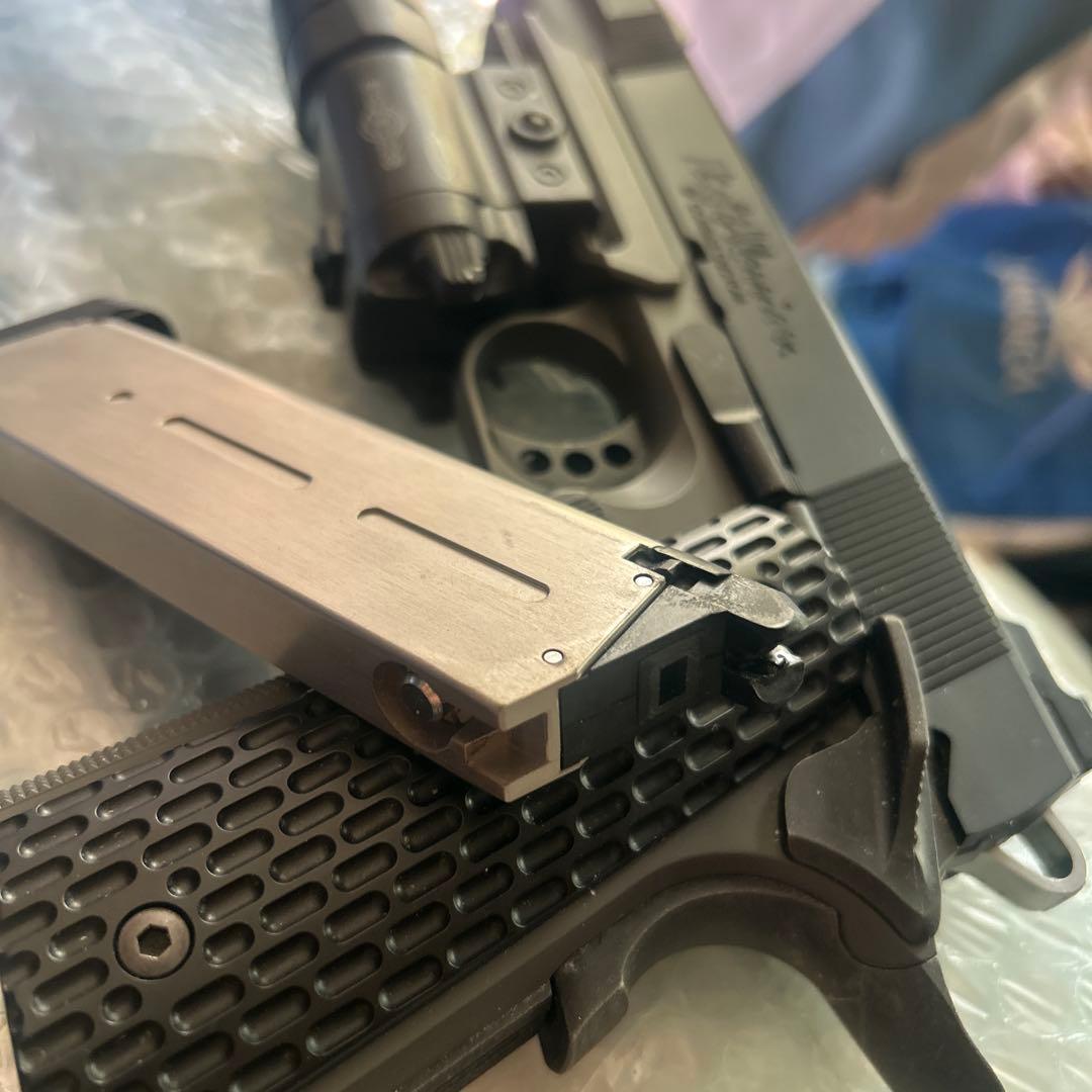 東京マルイ GBB ナイトウォーリア 美品エアガン