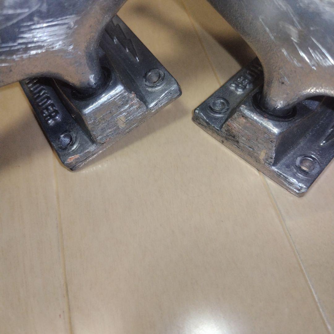 THUNDER TRUCKS SPITFIRE ウィール セット