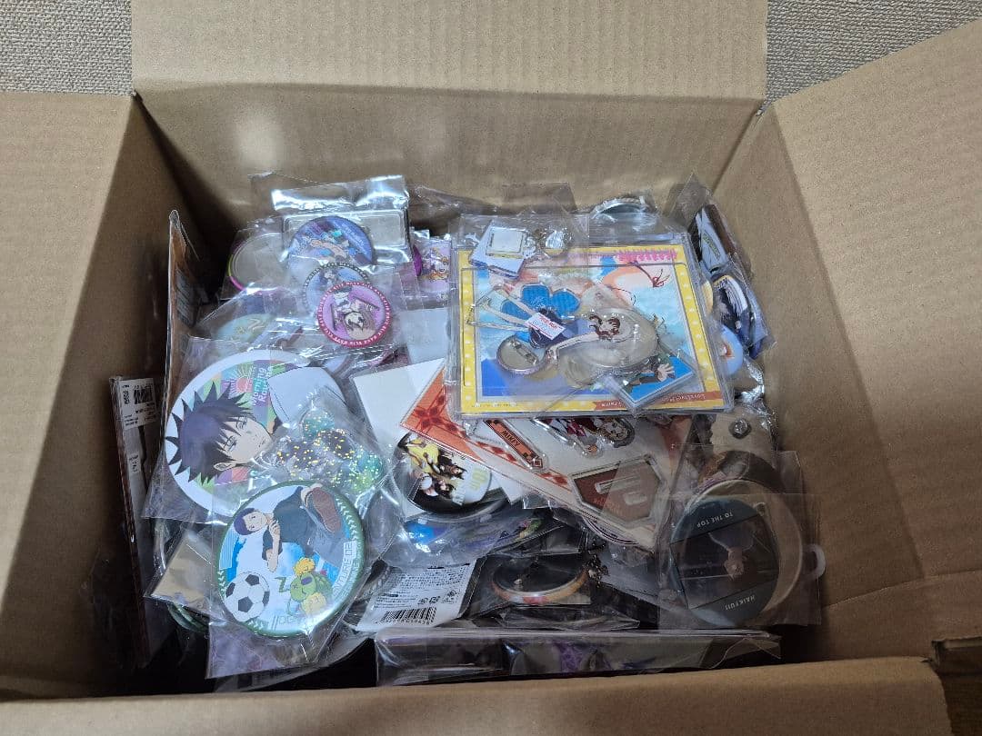 アニメグッズ まとめ売り 100サイズ 約300点 一番くじグッズ少なめ