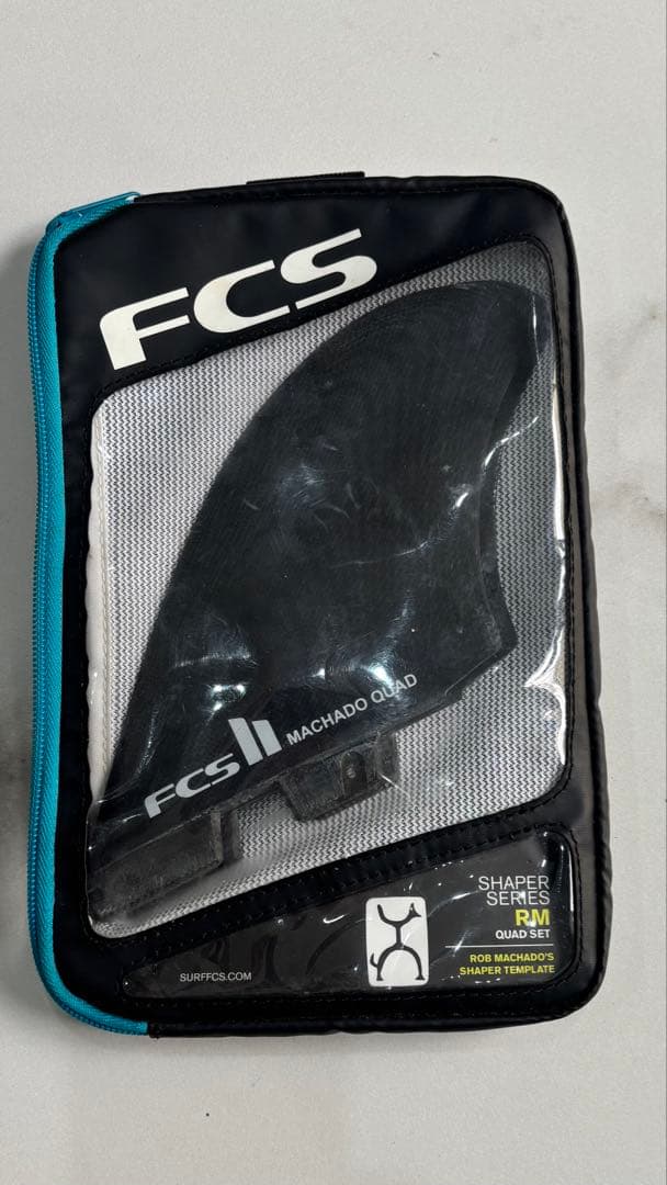 FCS II MACHADO QUAD クアッドフィン 収納ケース付き