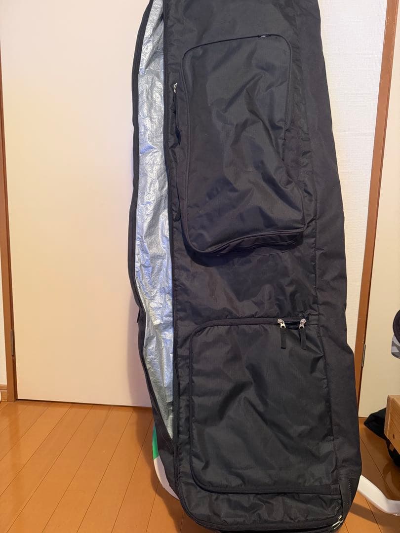 Burton スノーボード板　期間限定値下げ価格