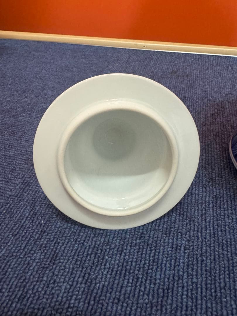 1568 【希少】有田焼　網目透かし壺　琴峰　蓋付き　染付青花花瓶