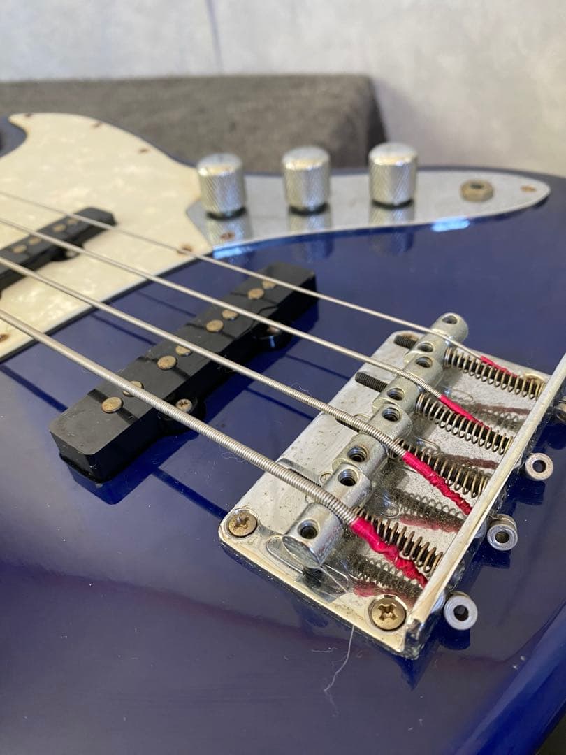 フォトジェニック　ベースギター