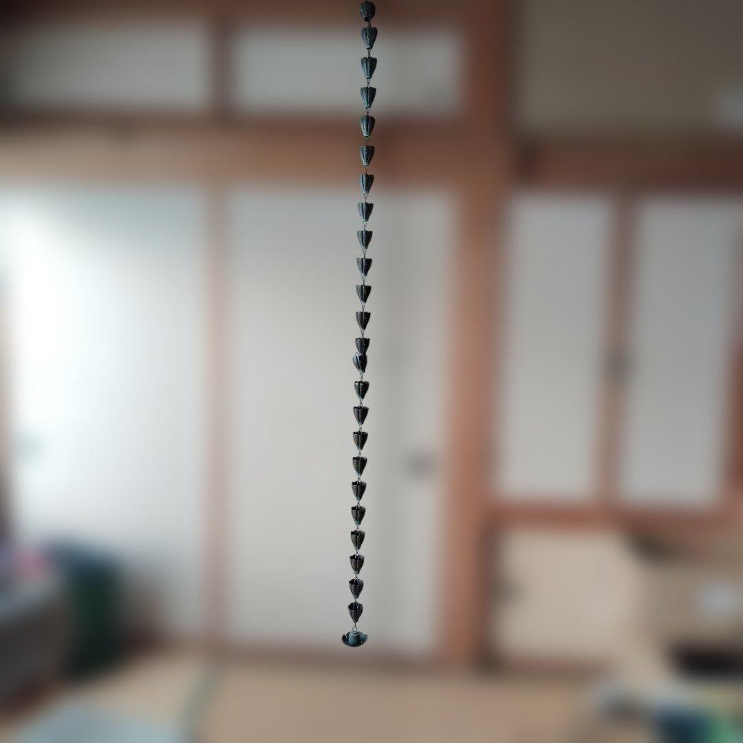 時代銅製鎖雨樋、全長約2.1メートル。