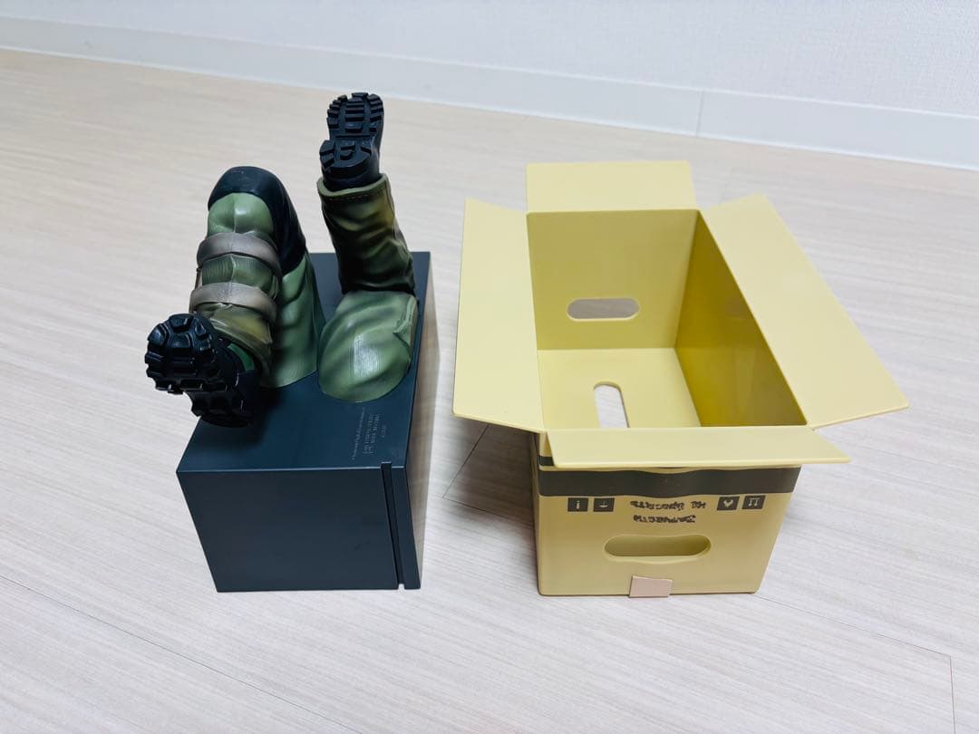 メタルギアソリッドΔ 一番くじ A賞 ダンボール潜入ティッシュケース