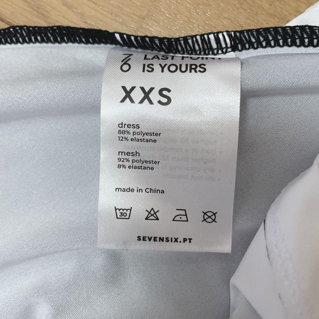 日本初上陸　セブンシックス　テニスウェア　ワンピース　黒