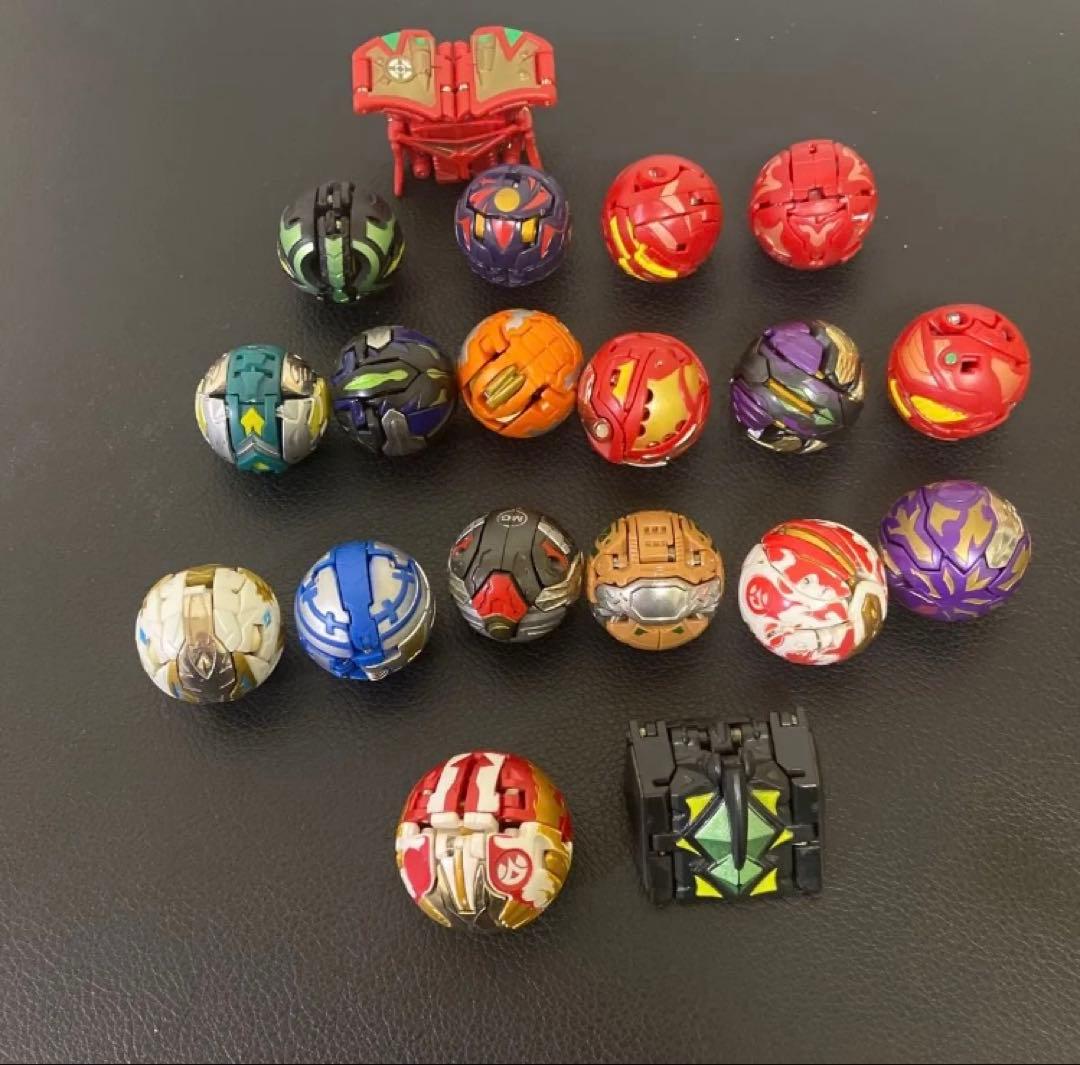 爆丸まとめ売り19個 カード16枚付き