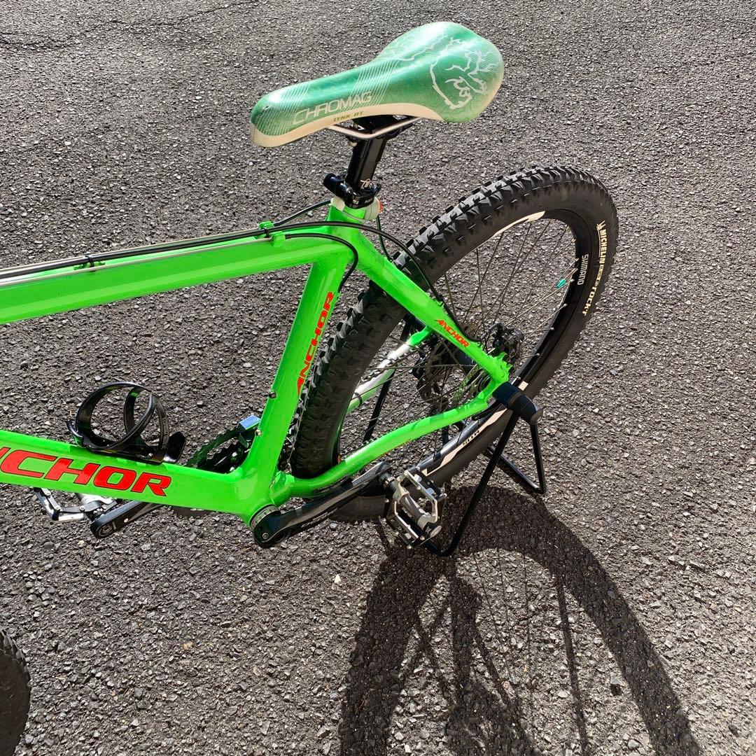 ANCHOR　XHM9　カーボン