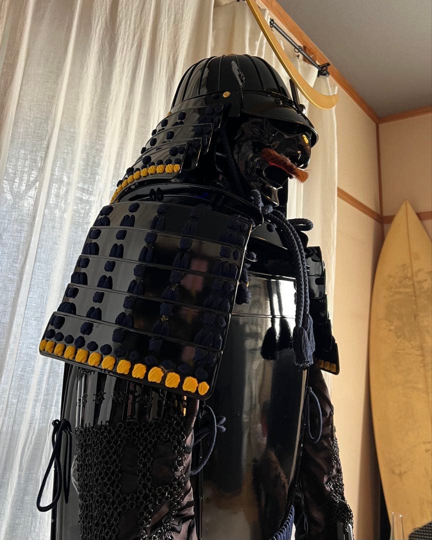 新品同様美品！『薩摩国住光忍十一代作』日本 甲冑 当世具足『 鎧 一式』 等身大