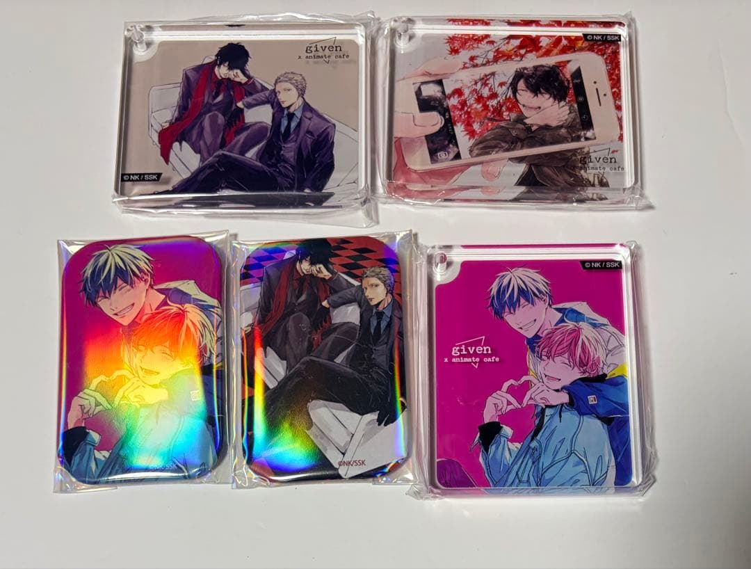 ギヴン　缶バッジ　コロッタ