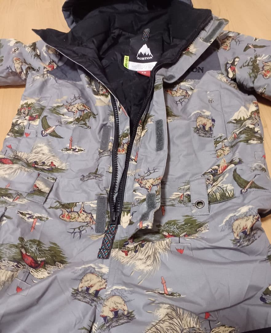 BURTON スノーボードウェア 4T 動物柄