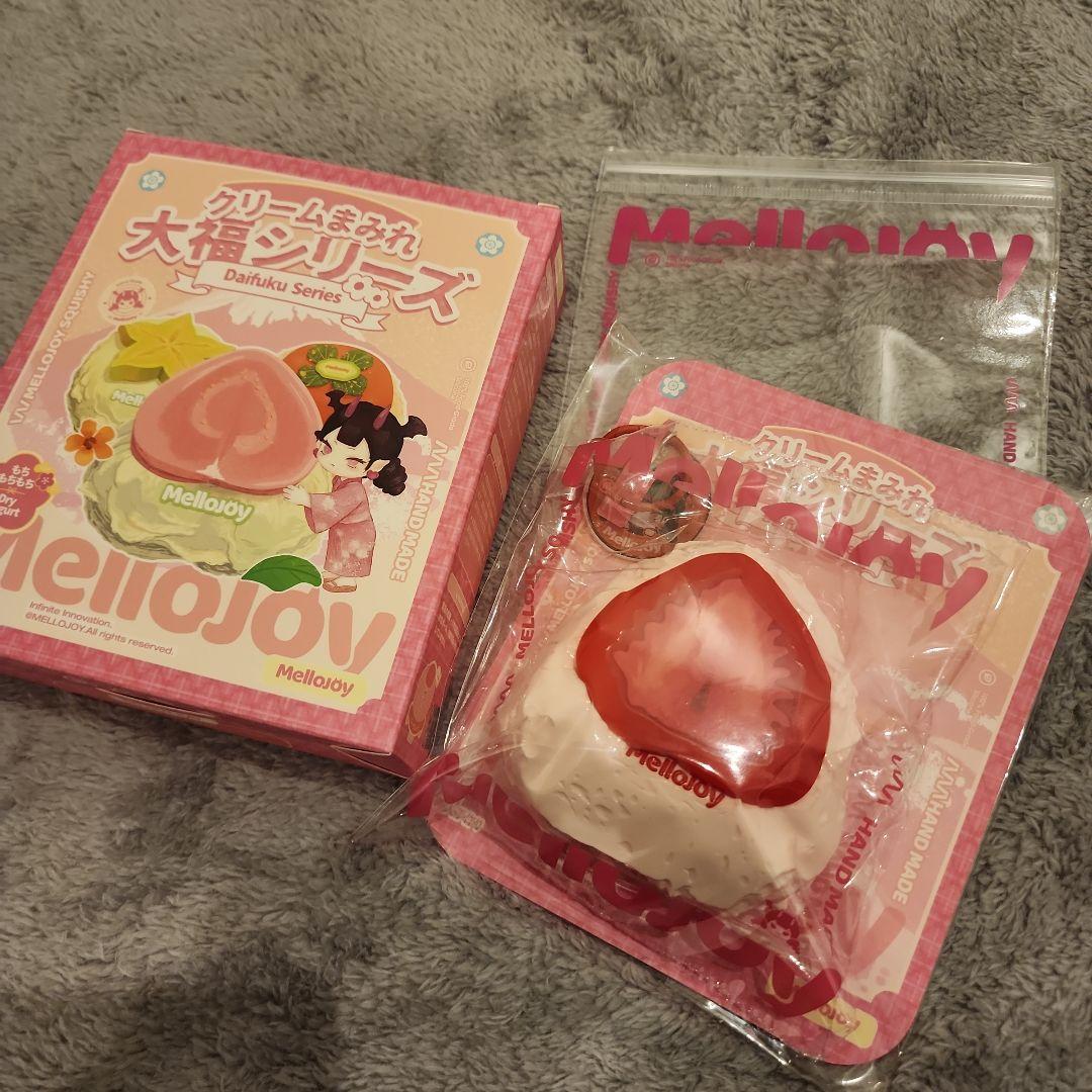 Mellojoy メロジョイ　スクイーズ くりーむまみれ大福シリーズ　いちご