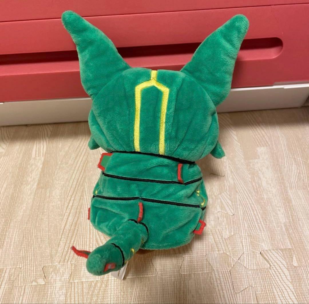 ポンチョを着たピカチュウ レックウザ ぬいぐるみ　正規品