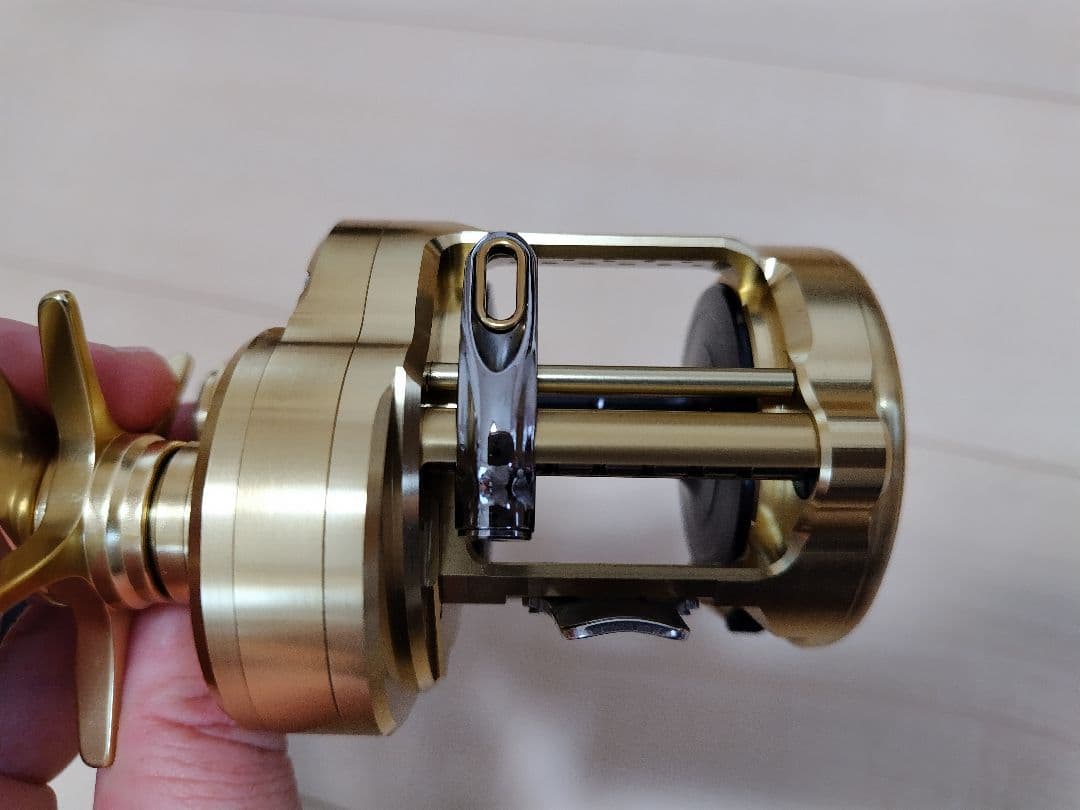 シマノカルカッタコンクエストMD 400XG　未使用