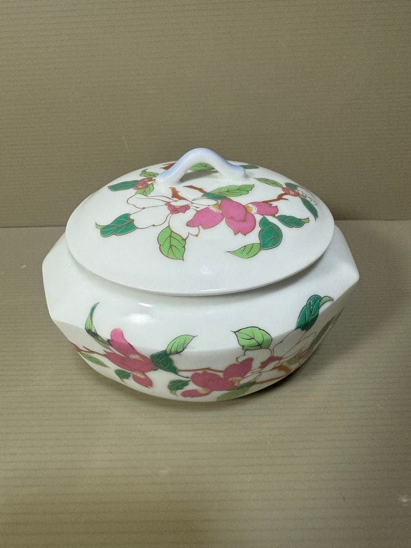 2258 有田焼　彌右衛門窯  古伊万里　金彩蓋物　2客