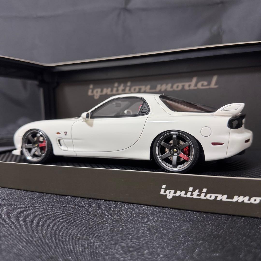イグニッションモデル1/18 RX7 FD3S White 初期モデル　廃盤レア