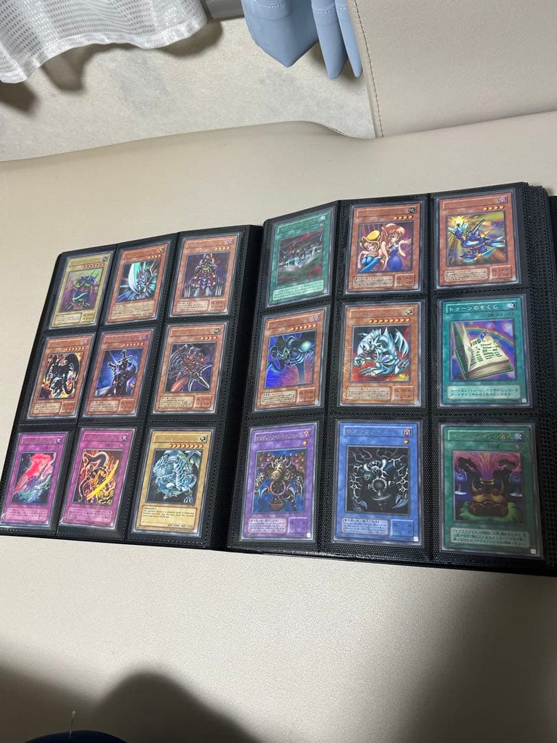 遊戯王まとめ売り　引退品　356枚　バンダイ版フルコンプ　初期　2期　3期