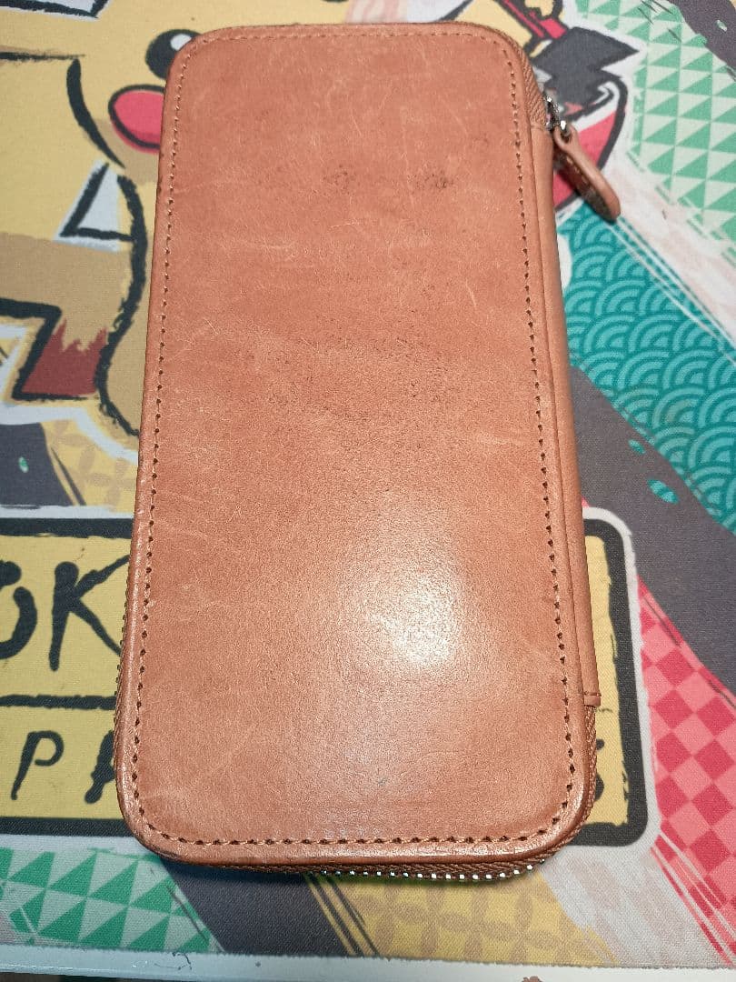 LUDDITE/ラダイトラウンドジップペンケースエッセンシャル MAYAレザー