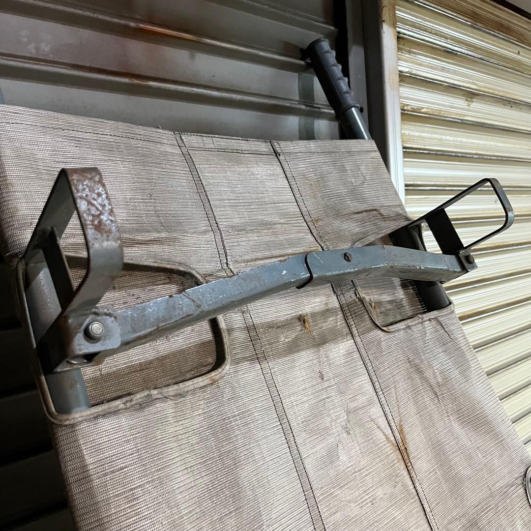 スチール製　軍用　ヴィンテージ　担架　コット