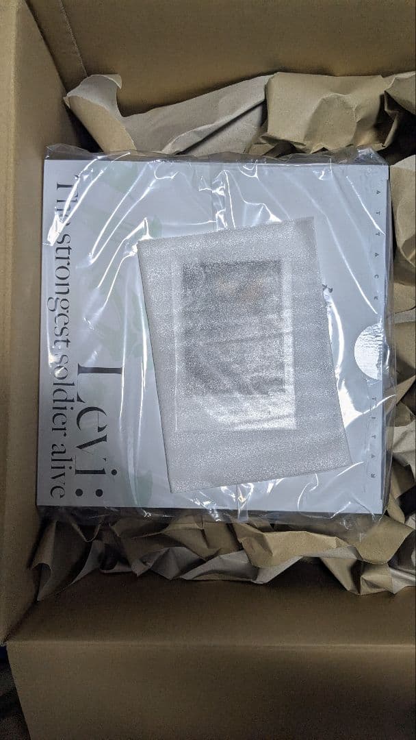 【SMILE.TH】進撃の巨人 人類最強の兵士 リヴァイ 1/6 フィギュ