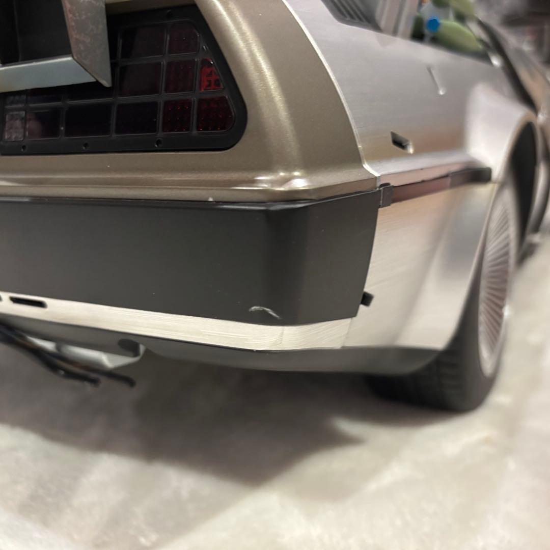 ホットトイズ バックトゥザフューチャー 1/6 デロリアン PART1