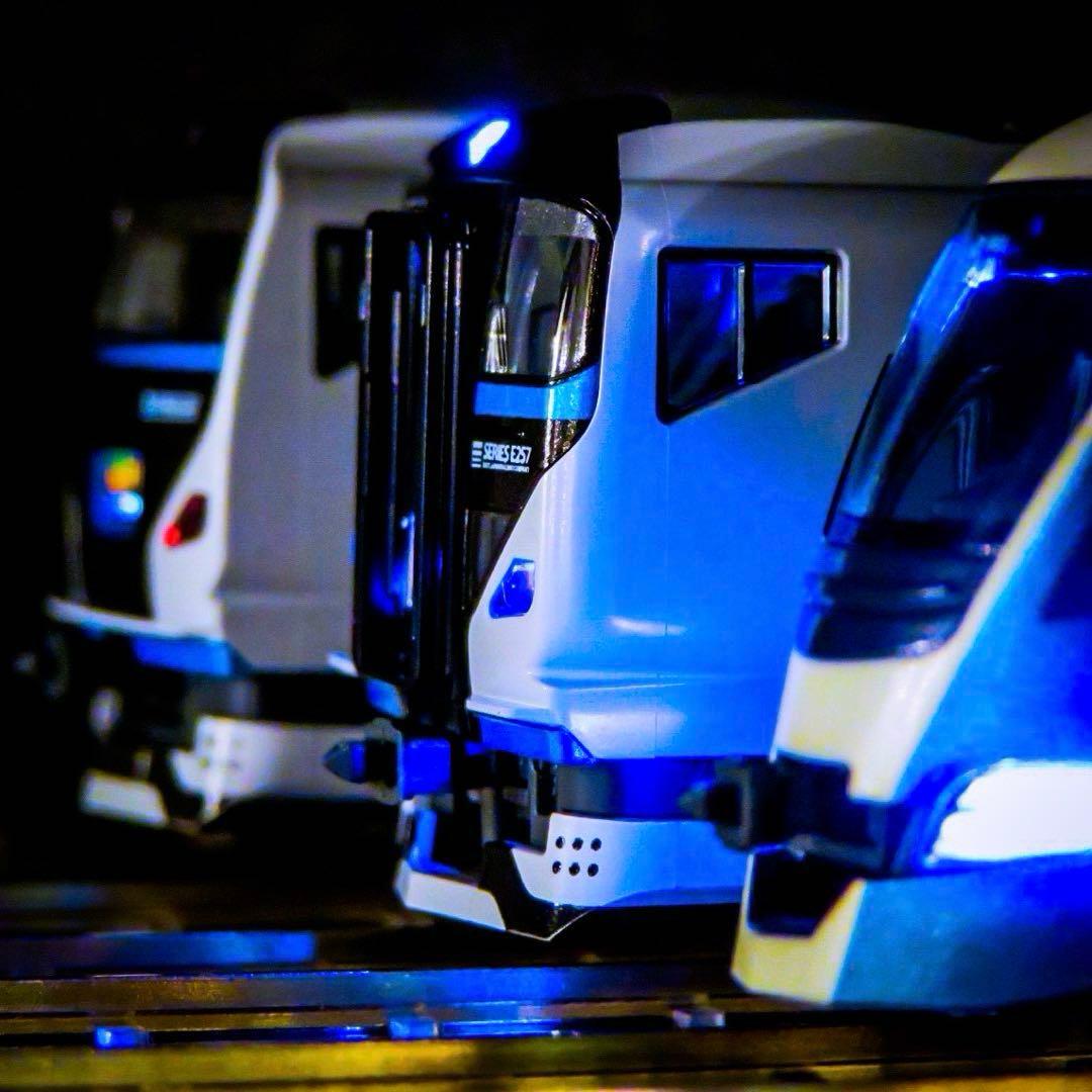 KATO E257系2000番台 特急「踊り子」9両セット【新品,未使用品】