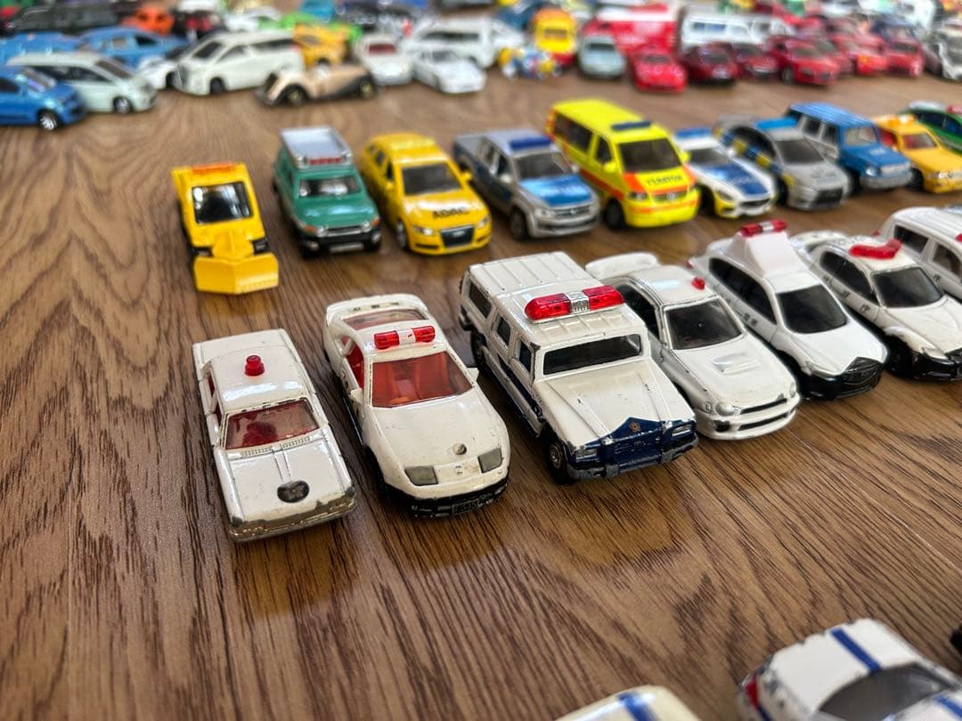 ミニカーまとめ売り201台＋3機　現在最低価格