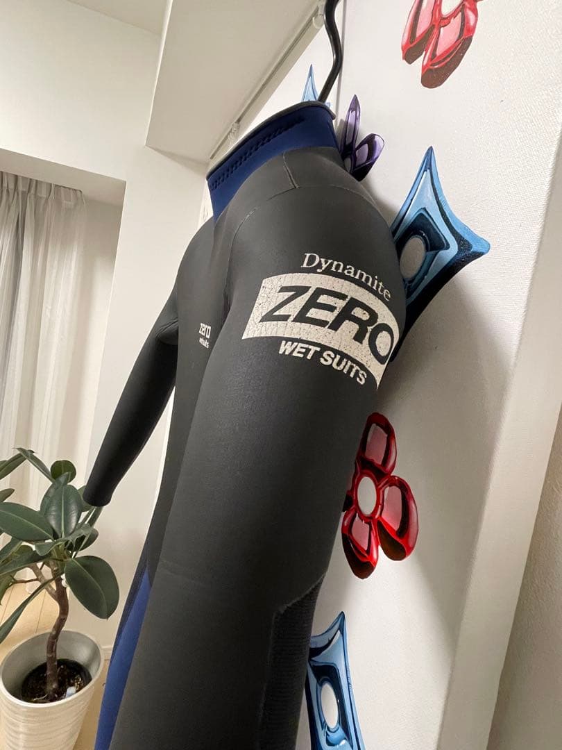 ZERO ドライ冬用レディースフルスーツ ウェットスーツ 黒/青