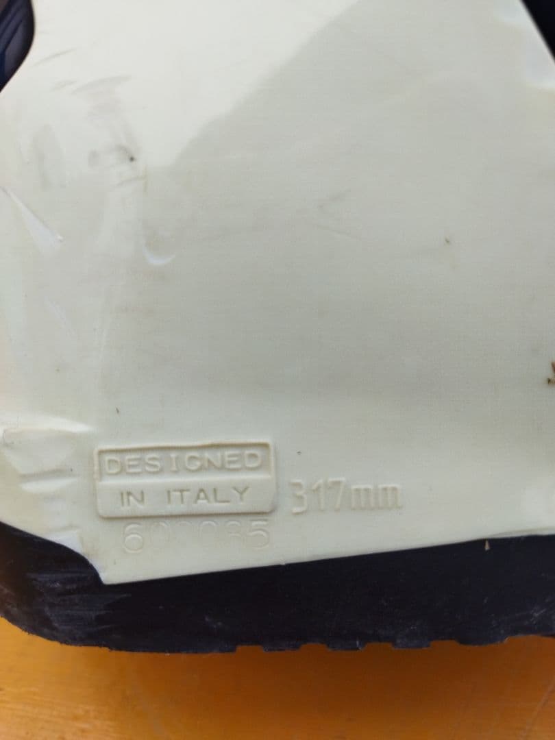 HEAD VECTOR VECTOR 100 男性用スキーブーツ　黒/白