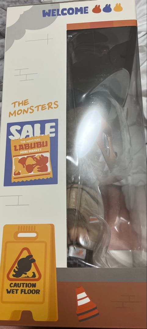 LABUBU THE NAUGHTY CASHIER ぬいぐるみ　未開封