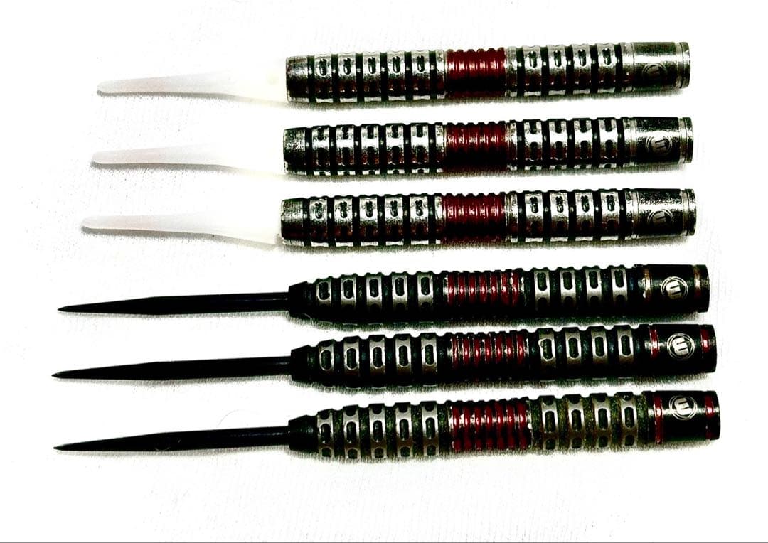 【週末セール】winmau製　ジョーカレンモデルソフト&スティールダーツセット