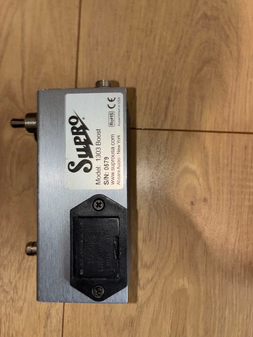 SUPRO BOOST ギターエフェクター