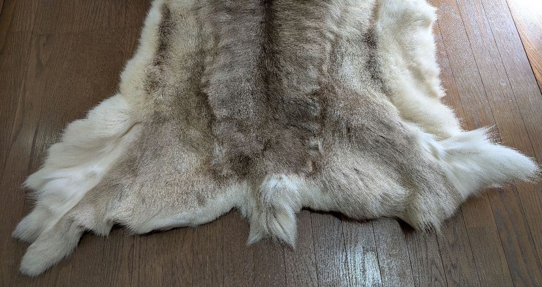 トナカイ特大毛皮 ラグ キャンプ アウトドア