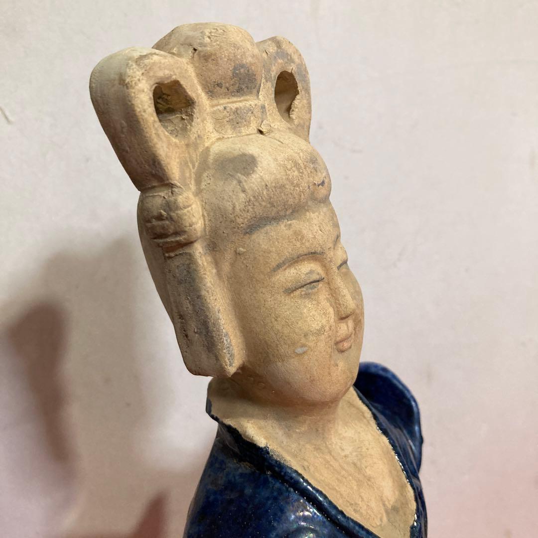 レトロ　アンティーク　　　　　　　　　　　　　古玩中国唐三彩女性俑　（年代不明）