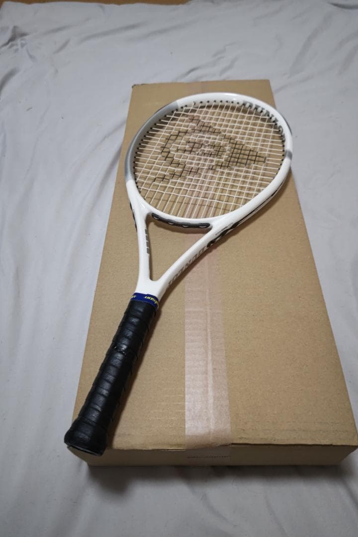 硬式テニスラケット　ダンロップ LX800 255g G2