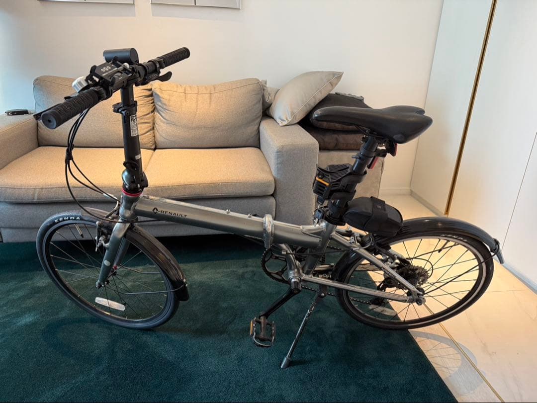 RENAULT（ルノー） MACH8 9速モデル 折りたたみ自転車　マッハエイト