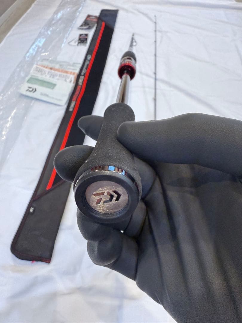 ダイワストイストRT 79MLMエギングロッド　ティップカバー、ロッドベルト付き