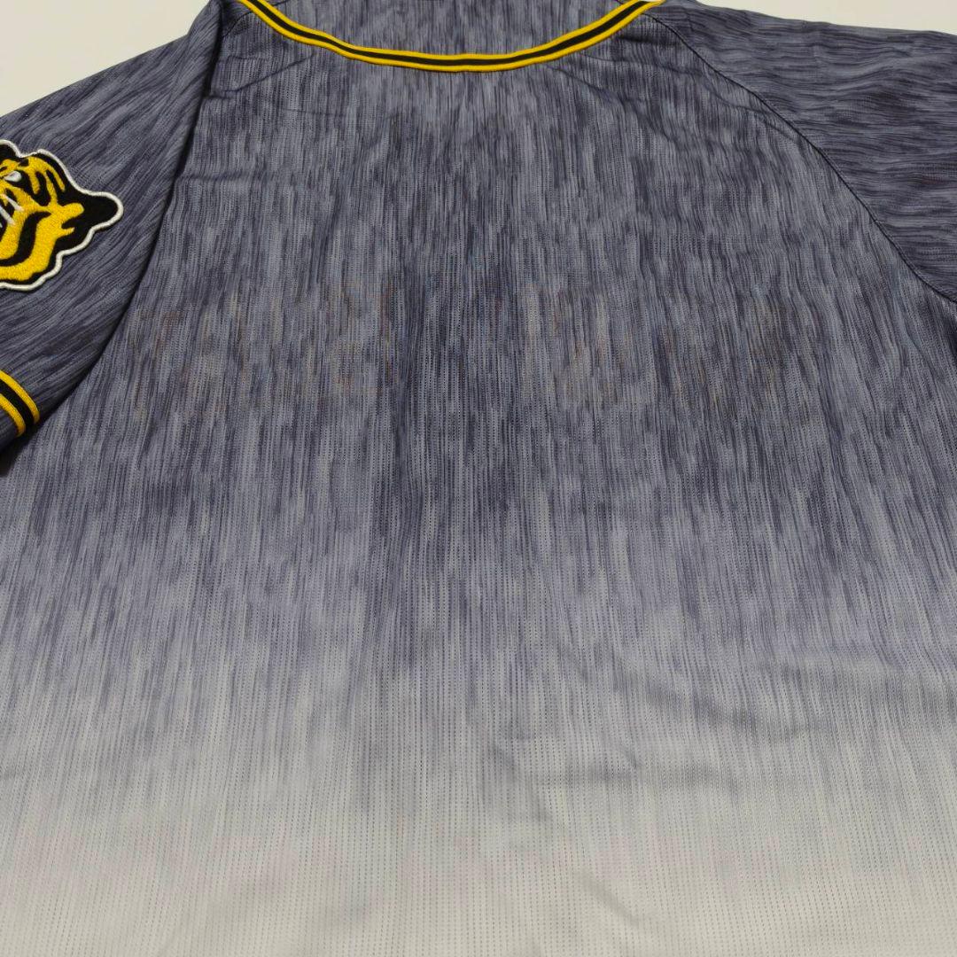 阪神タイガース 旧ビジターユニフォーム 無地背番号なし