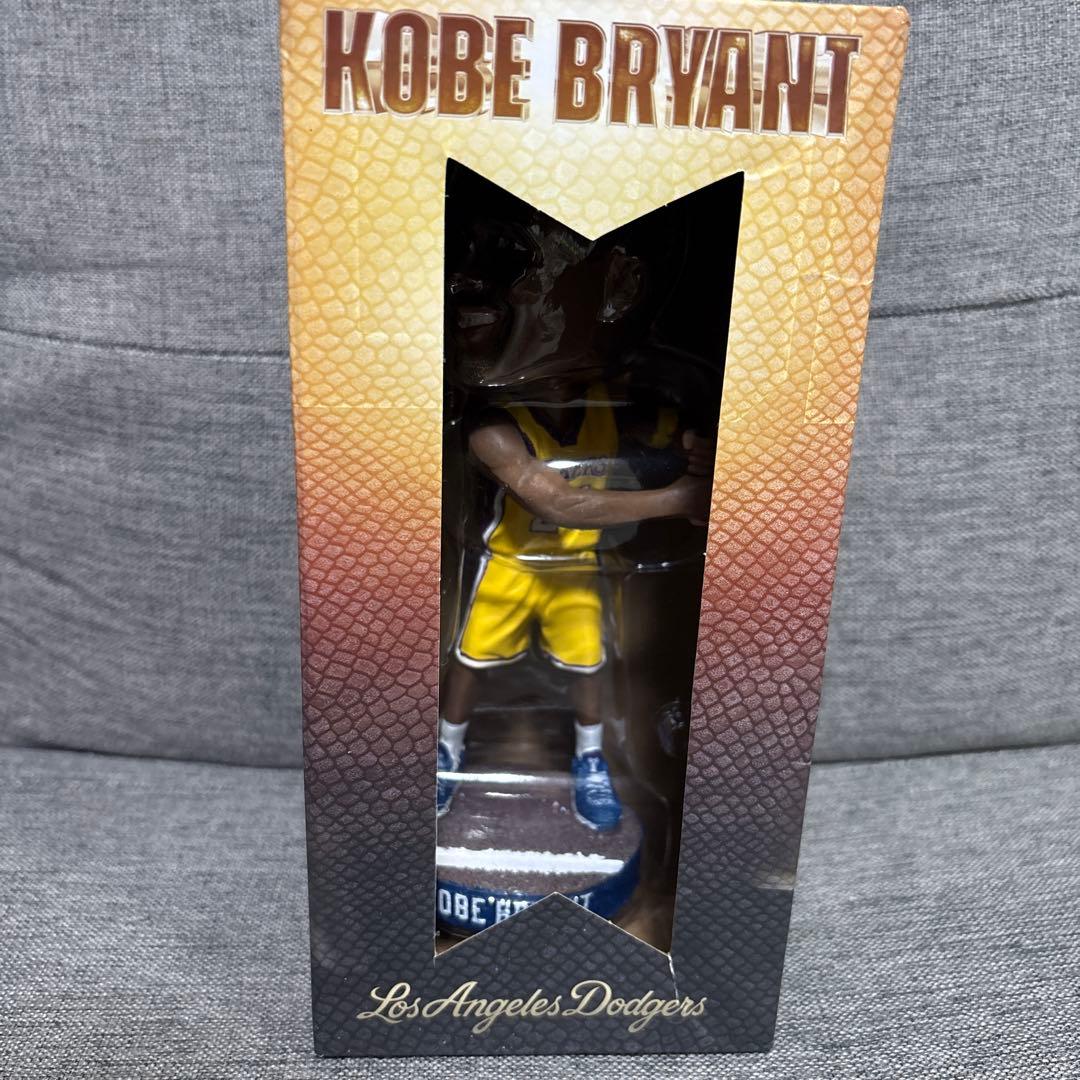 【新品未開封】コービーブライアント　ボブルヘッド　ドジャース配布品