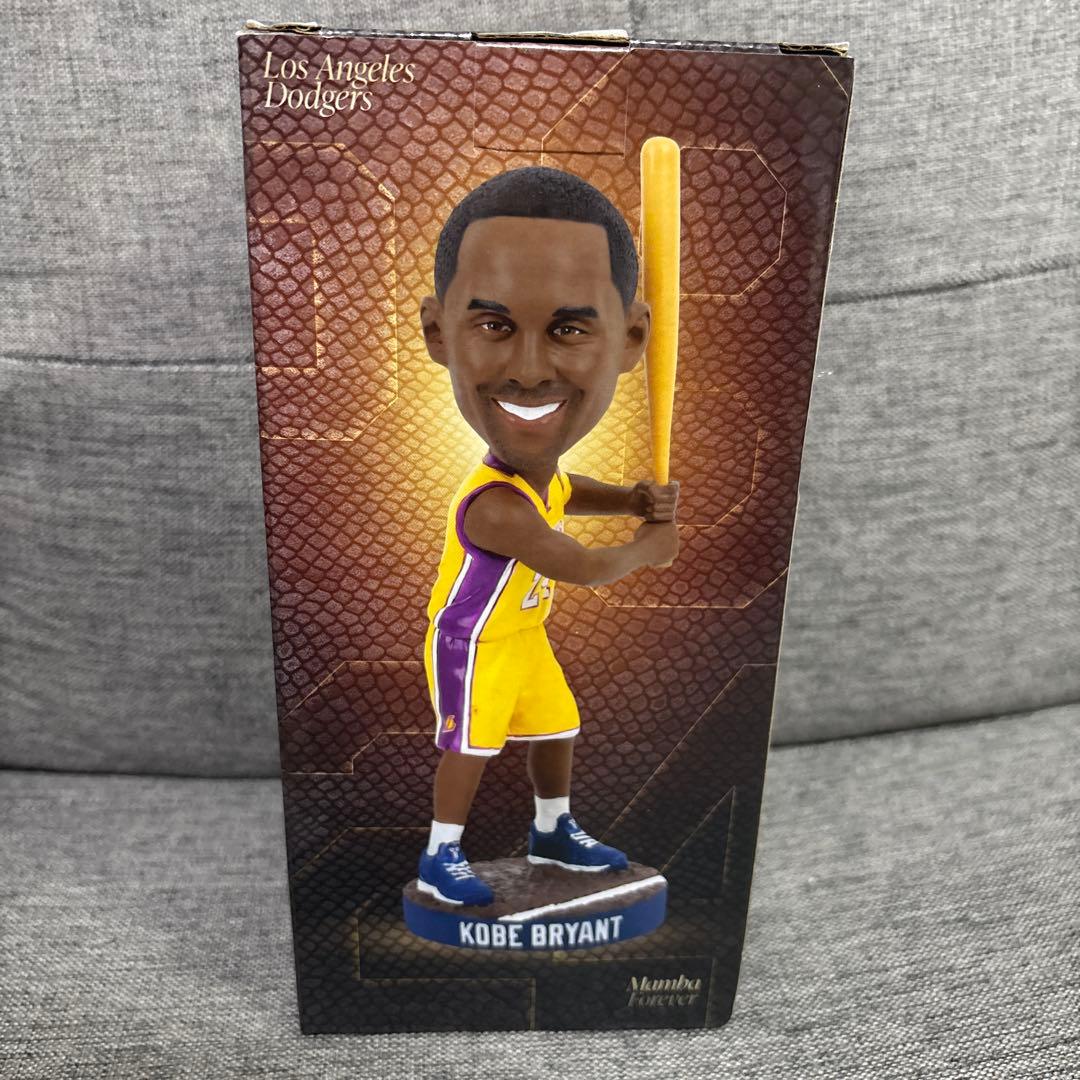 【新品未開封】コービーブライアント　ボブルヘッド　ドジャース配布品