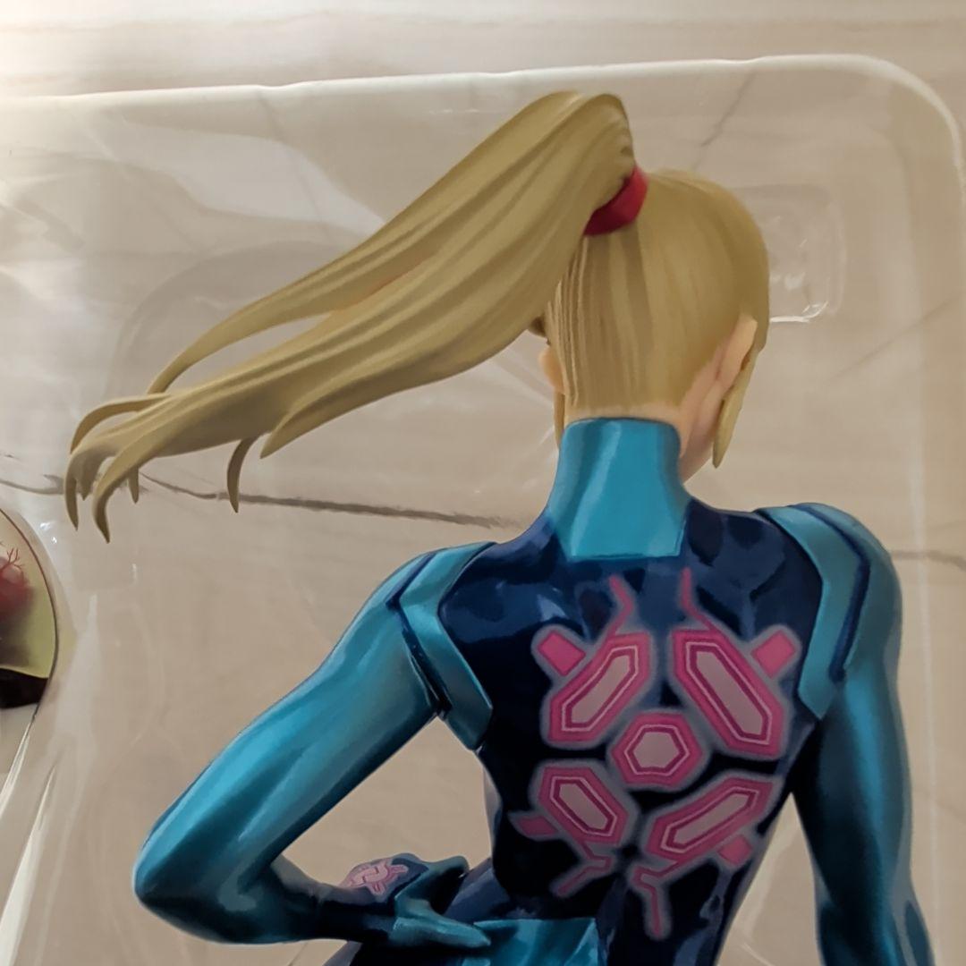 サムス・アラン メトロイド Other M ゼロスーツ フィギュア