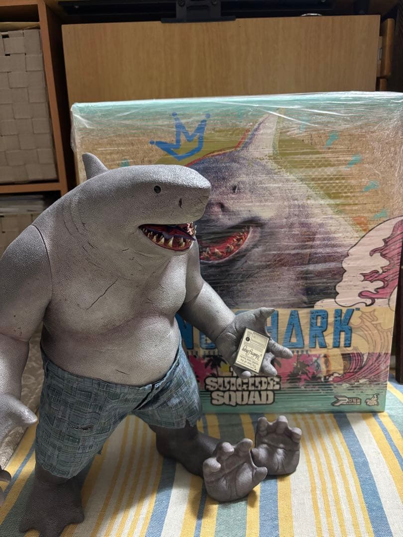 キングシャーク ザ・スーサイド・スクワッド フィギュア