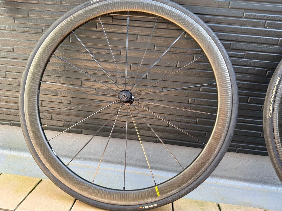 マヴィック COSMIC PRO CARBON SL UST リムブレーキ