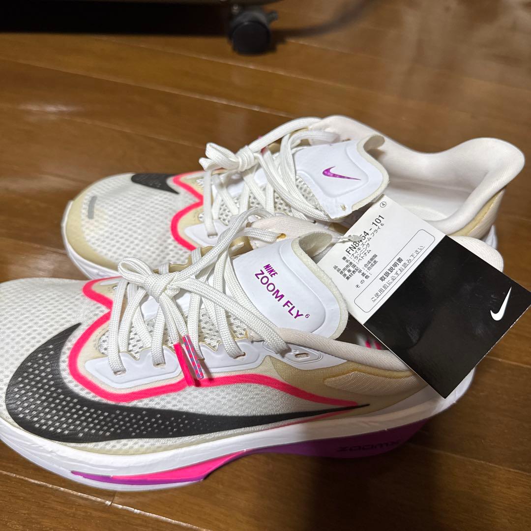 【新品】ナイキ ズーム フライ 6 （メンズシューズ）