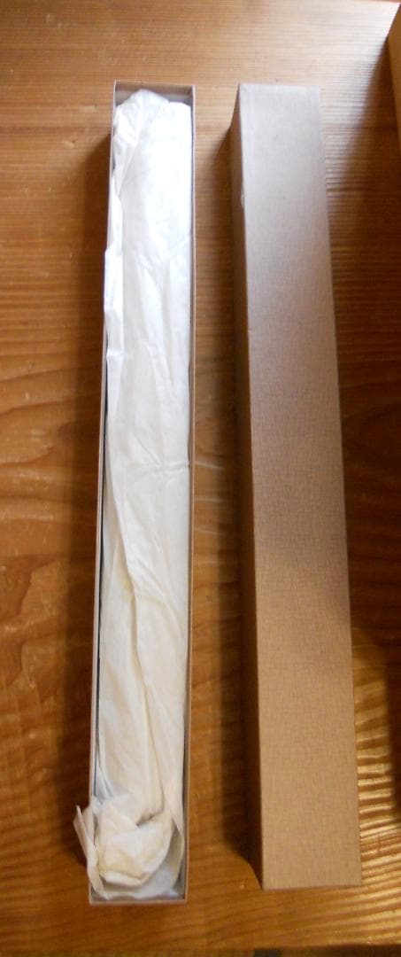 掛け軸 小川香月 四季彩花 絹本 希少 軸装 茶道具 掛軸 美品 です。