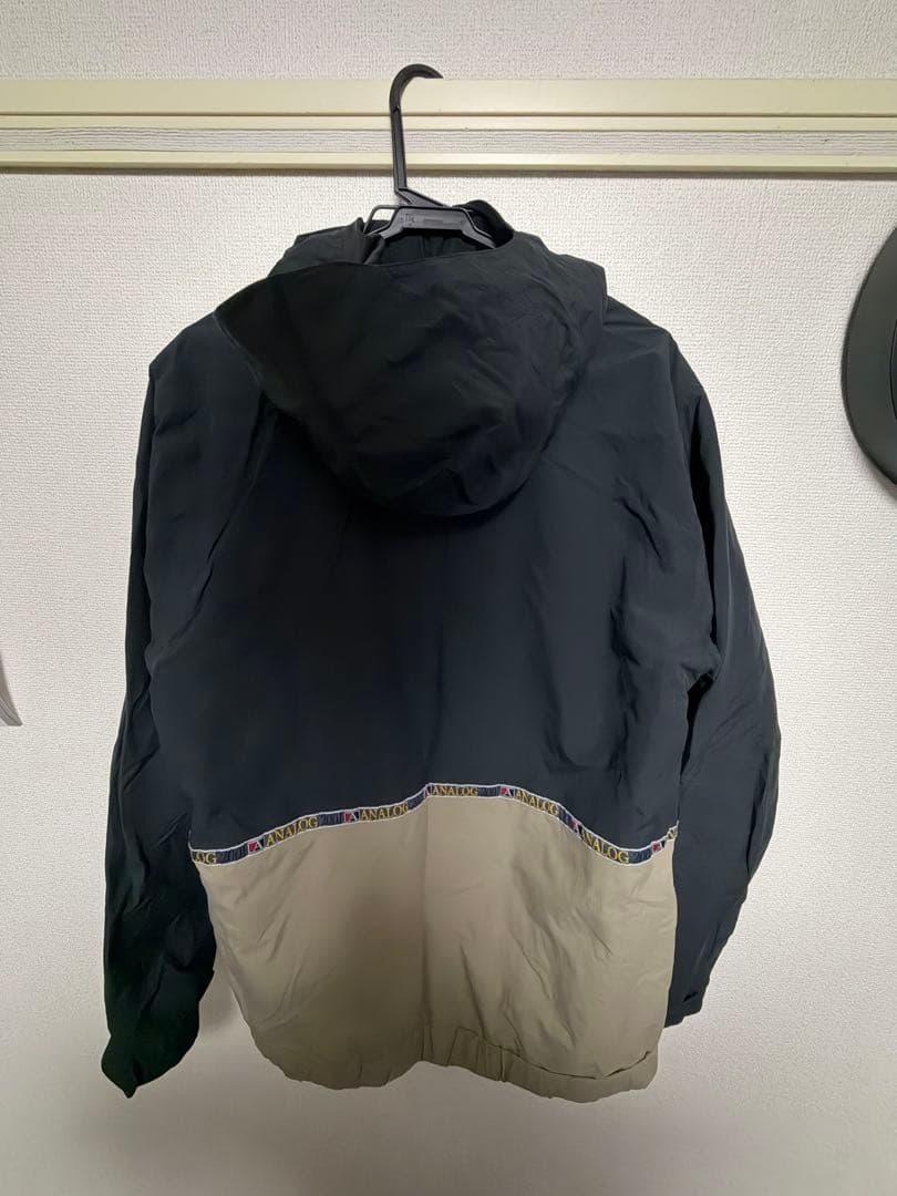 ANALOG フード付きジャケット 黒/ベージュ