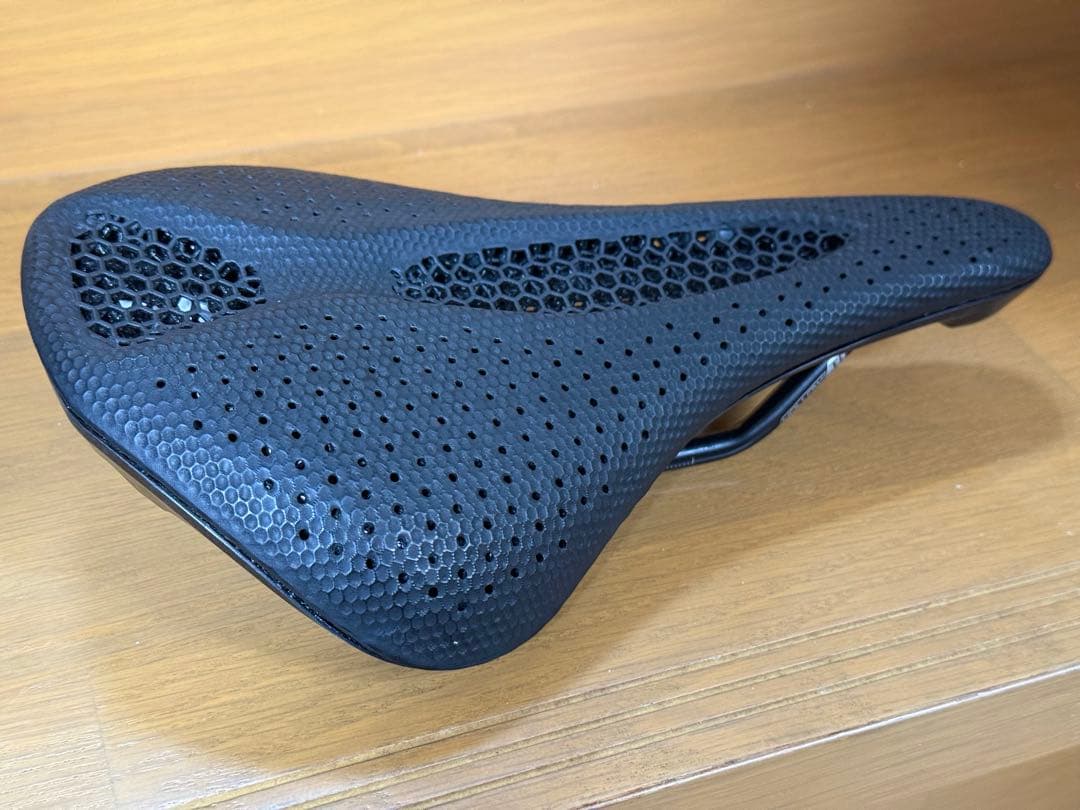 スペシャライズド　パワーミラーサドル　155mm